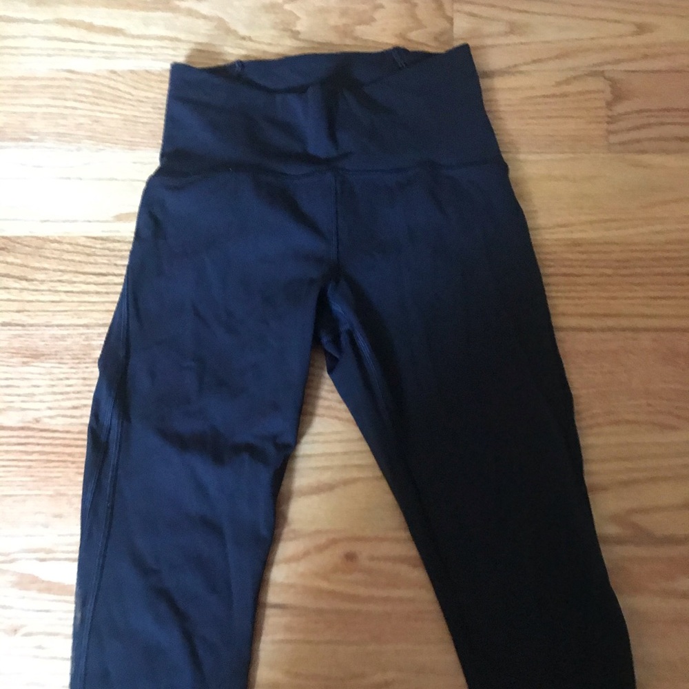 lululemon cropped leggings